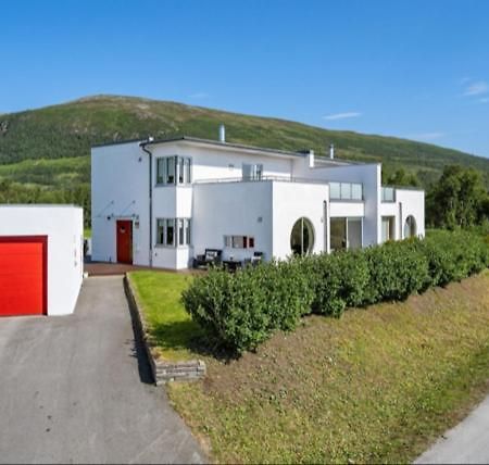 Great Villa With Amazing View トロムソ エクステリア 写真