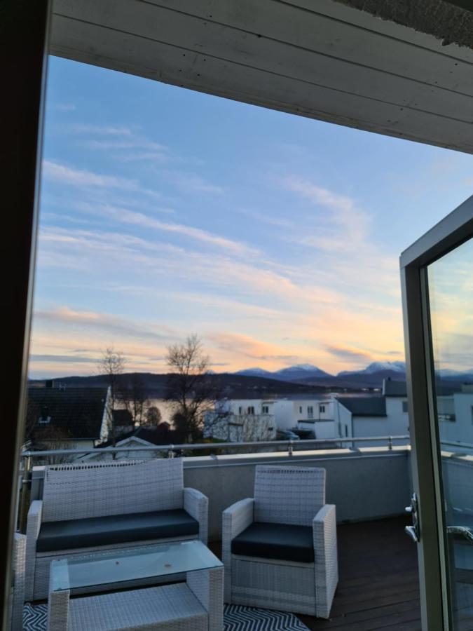 Great Villa With Amazing View トロムソ エクステリア 写真